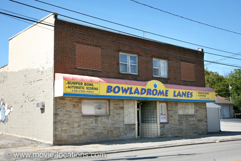 Deer Hunter Bowladrome 768x512