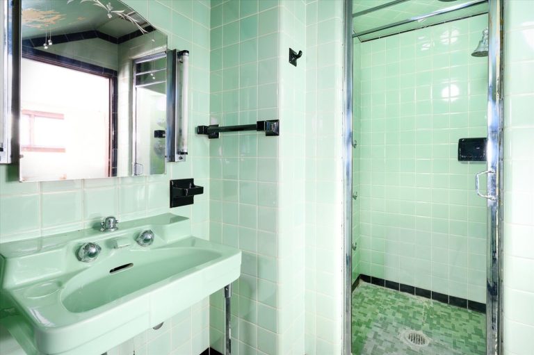 11649725 28 0 768x511