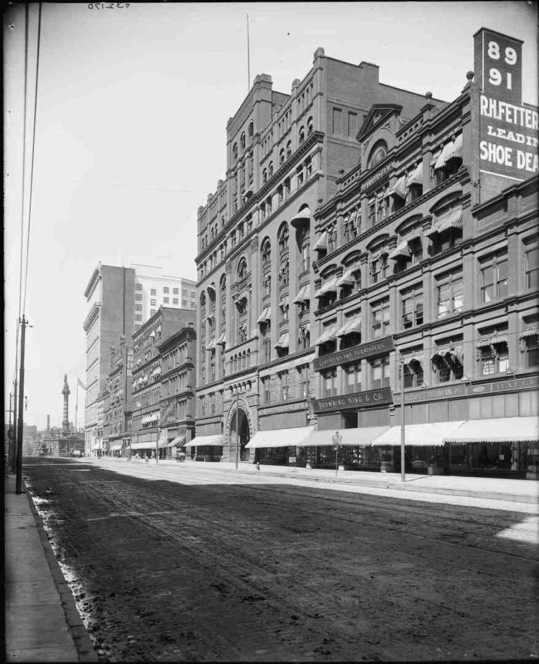 aracdes southfaceca1900s 16a745c176 768x945