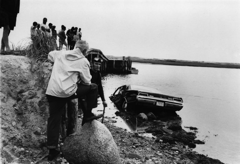 kennedy car dyke bridge 0 768x523